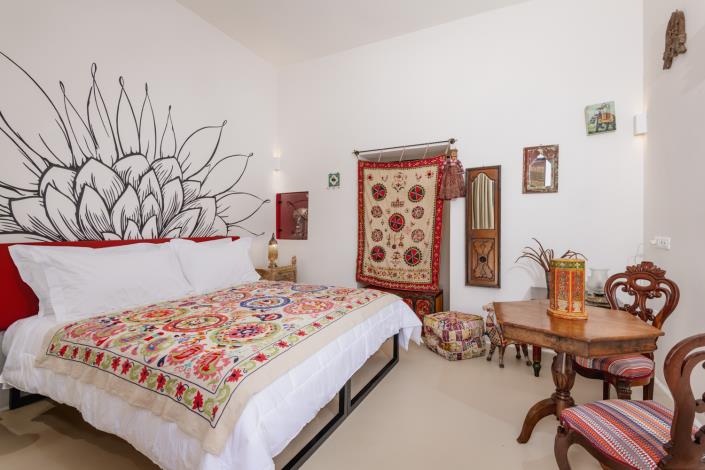 Image No.19-15 Bed Country Property for sale