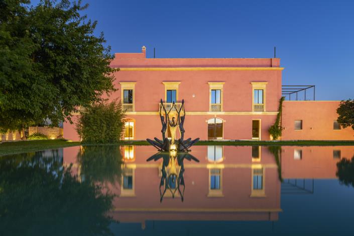 Image No.2-15 Bed Country Property for sale