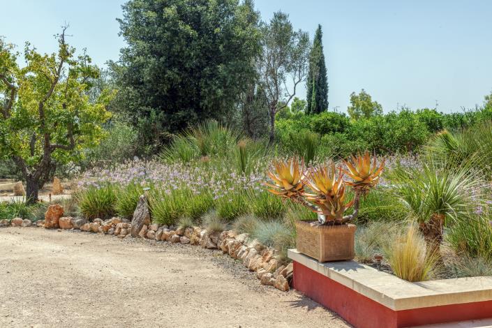 Image No.6-15 Bed Country Property for sale