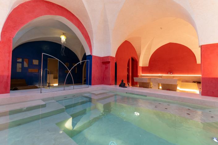 Image No.4-15 Bed Country Property for sale