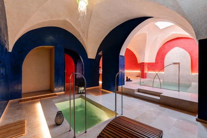 Image No.10-15 Bed Country Property for sale