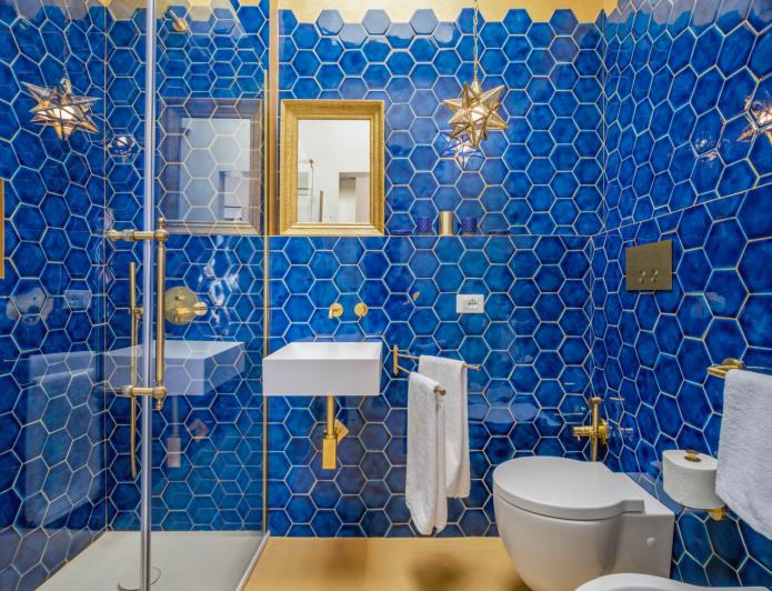 Image No.20-15 Bed Country Property for sale