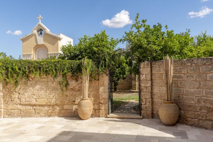 Image No.28-15 Bed Country Property for sale