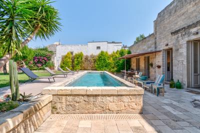 1 - Giuggianello, House/Villa