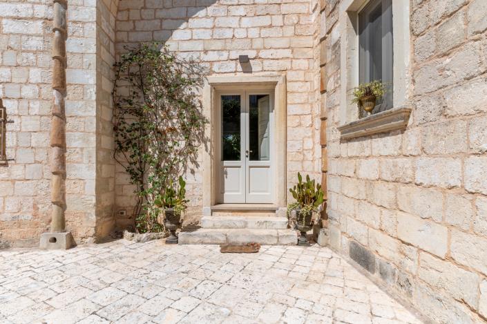 Image No.7-4 Bed Country House for sale