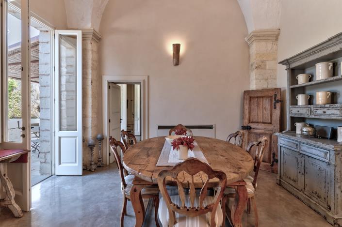 Image No.10-4 Bed Country House for sale