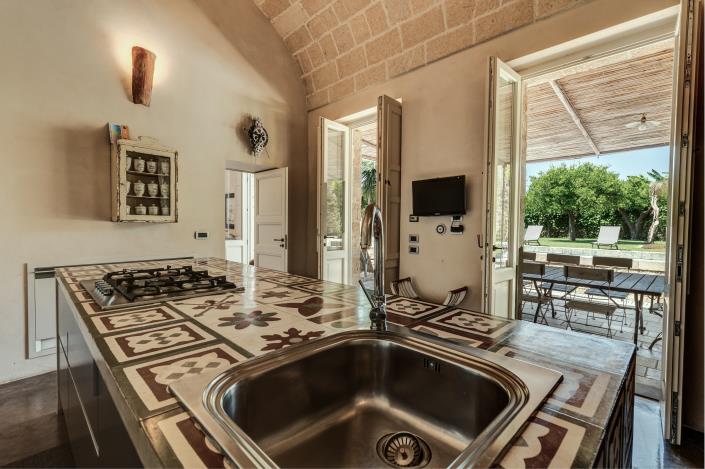 Image No.13-4 Bed Country House for sale