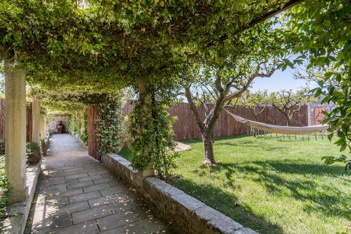 Image No.26-4 Bed Country House for sale