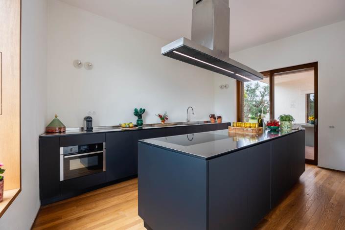 Image No.15-4 Bed Villa for sale