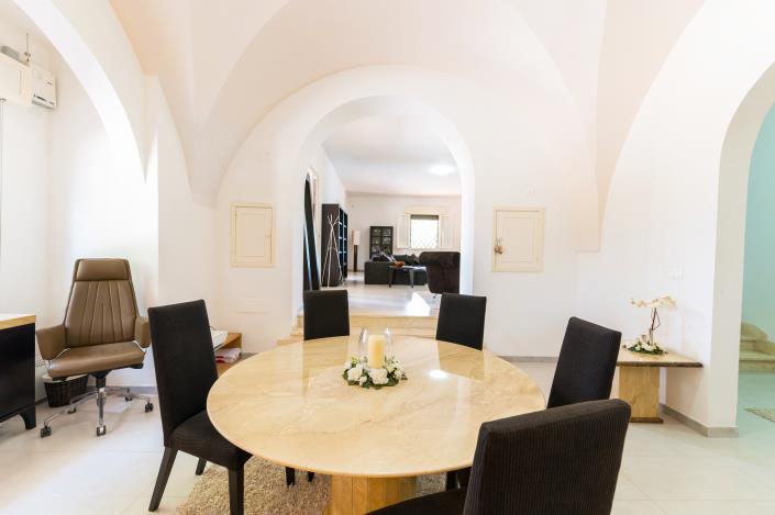 Image No.7-4 Bed Villa for sale