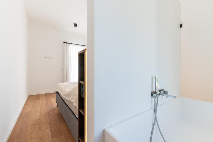 Image No.9-2 Bed Villa for sale