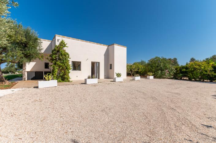 Image No.23-2 Bed Villa for sale