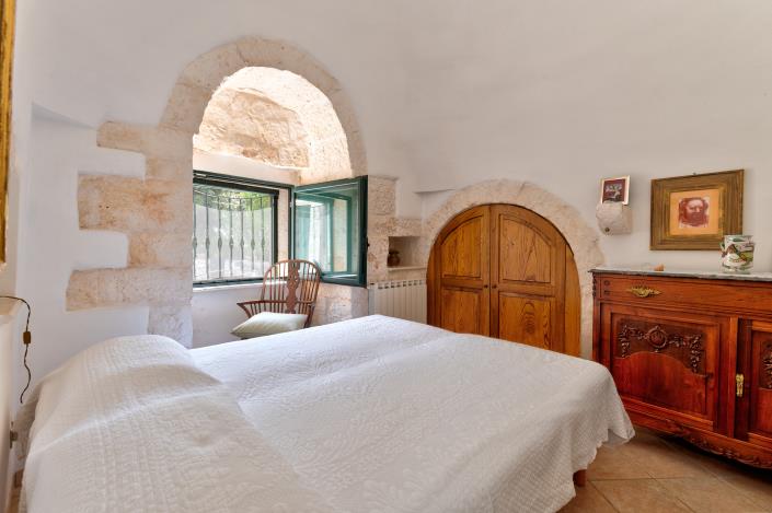 Image No.8-4 Bed Trullo for sale