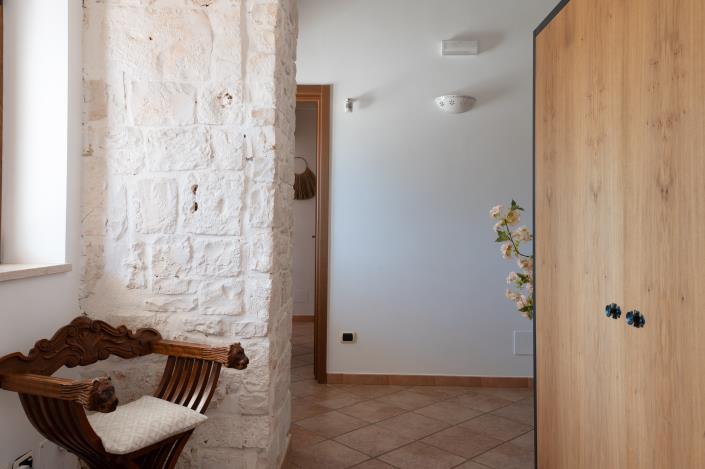 Image No.13-8 Bed Country House for sale