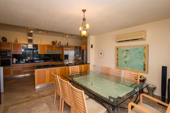 Image No.11-Villa de 5 chambres à vendre à Gündogan