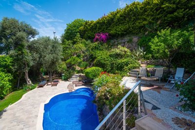 Grand Stone Villa In Bodrum For Sale - Enticing pool and terraces