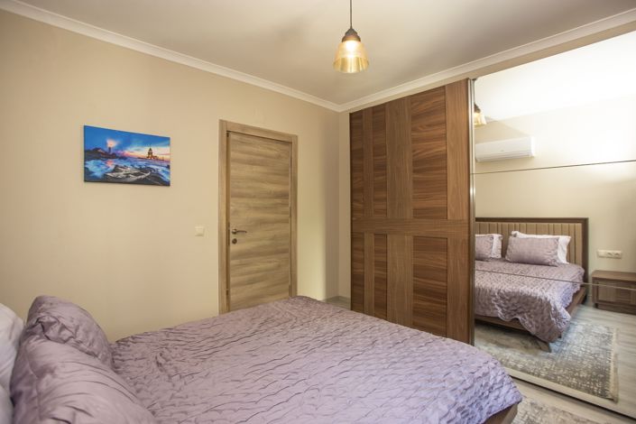 Image No.10-1 Bed Apartment for sale