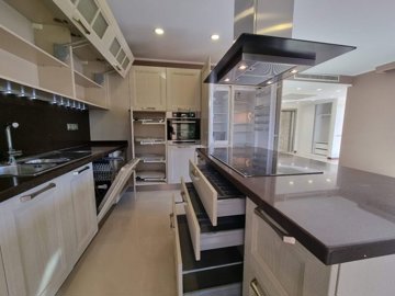 Luxury Konacik Bungalow - Nature Views - Spacious luxury kitchen