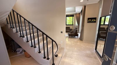 Luxury Antalya Property For Sale - Entrance hallway