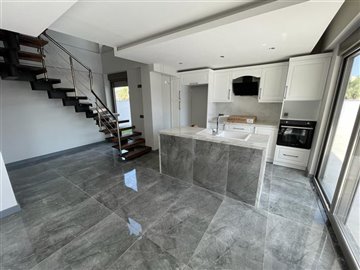 3-Bed Belek Golf Villa - Modern kitchen
