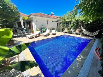 1 - Dalyan, Bungalow