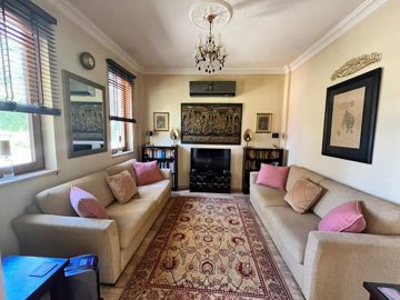 Luxury 3-Bed Dalyan Bungalow - Bedroom 1 used as a lounge