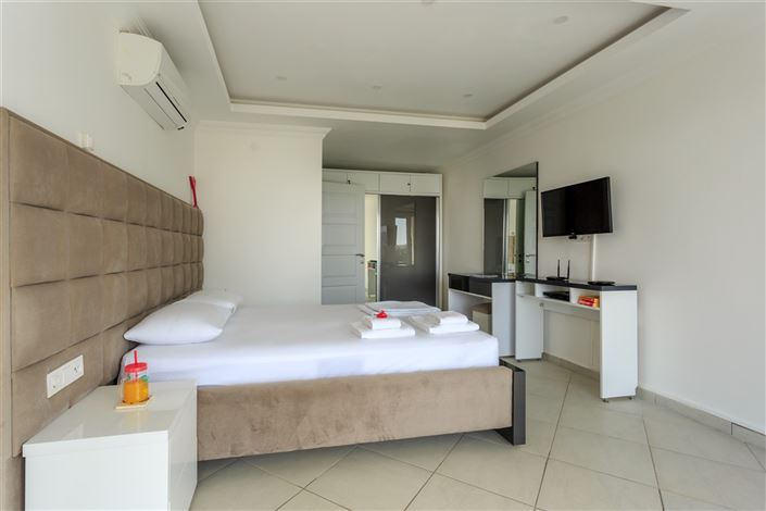 Image No.16-4 Bed Villa for sale