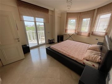 Private 3-Bed Belek Villa - First floor master bedroom
