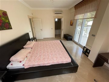 Private 3-Bed Belek Villa - Master with en-suite
