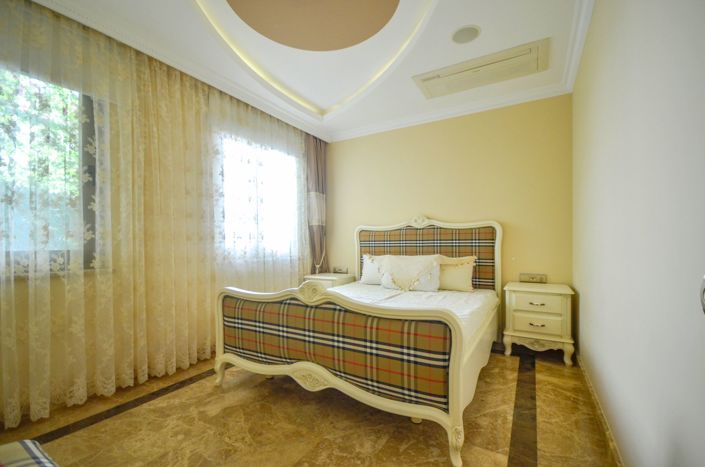 Image No.17-4 Bed Villa for sale