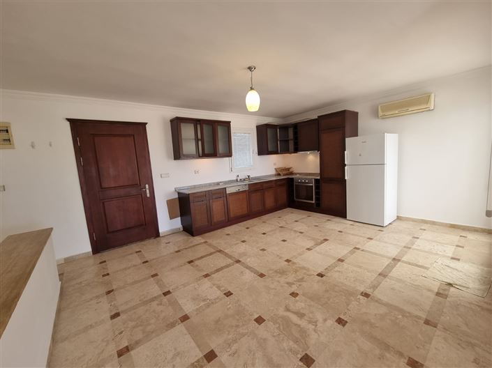 Image No.7-2 Bed Villa for sale