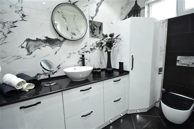 3-Bed Seydikemer Villa- Fully Tiled Ensuite Bathroom