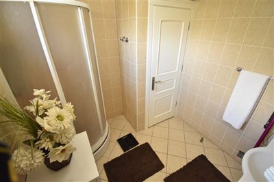 3-Bed Seydikemer Villa- Family Bathroom