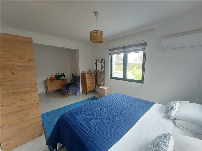 Image No.8-2 Bed Bungalow for sale