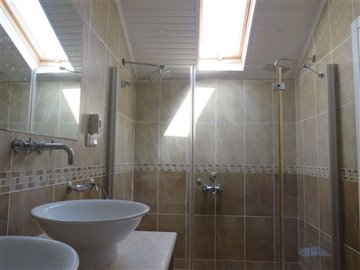 5-Bed Ovacik Villa- Fully Tiled Shower Room