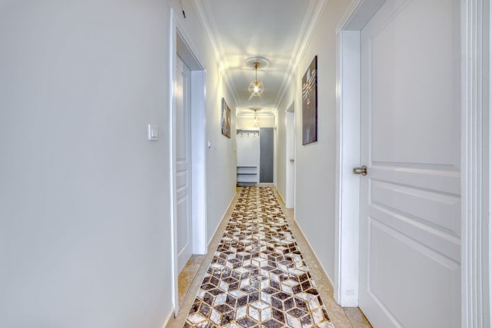 Image No.10-3 Bed Apartment for sale