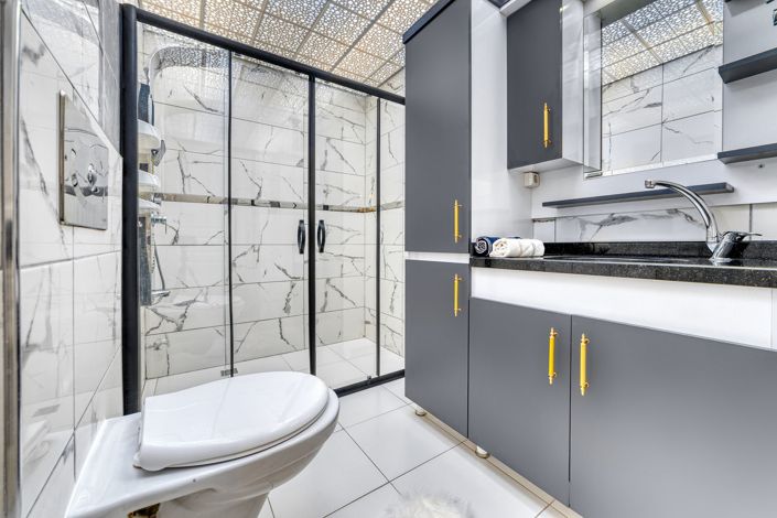 Image No.17-3 Bed Apartment for sale