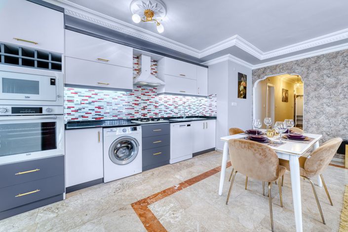 Image No.7-3 Bed Apartment for sale