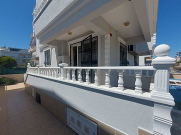 1 - Altinkum, Villa