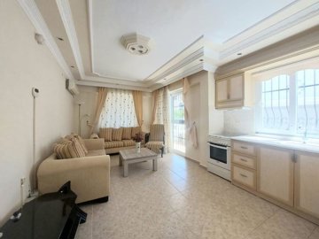 3-Bed Altinkum Villa-Natural Light