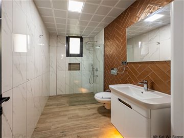 4-Bed Dalaman Villa-Family Bathroom