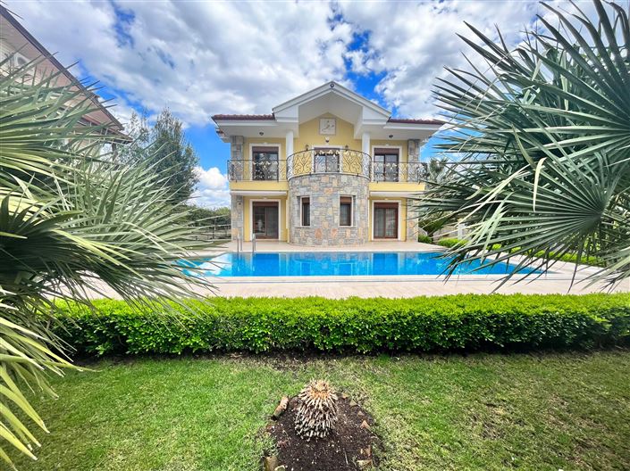 Image No.1-3 Bed Villa for sale