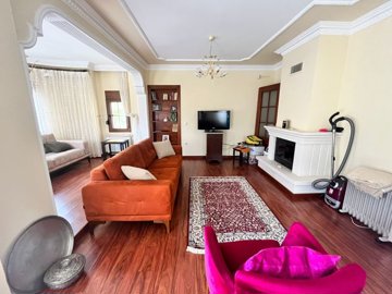 Attractive  Dalyan Villa For Sale With Pool-Spacious Living