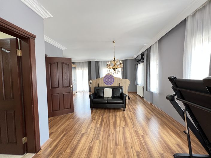 Image No.16-3 Bed Villa for sale