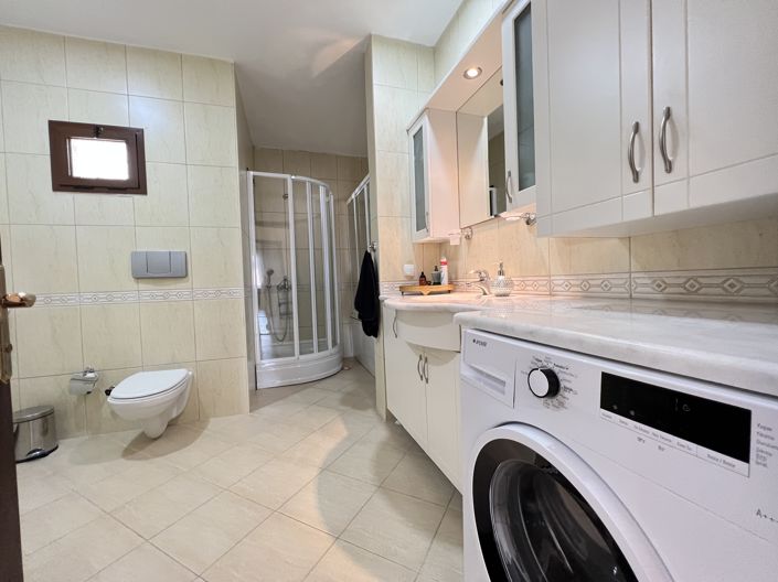 Image No.23-3 Bed Villa for sale