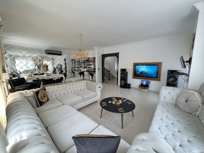 Image No.4-3 Bed Villa for sale