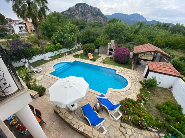 Image No.3-4 Bed Villa for sale