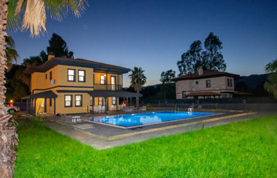 Stunning Marmaris Property For Sale -Lanscaped Garden