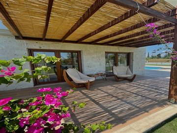Attractive Traditional 6-Bedroom Villa In Dalyan For Sale -Large Terrace