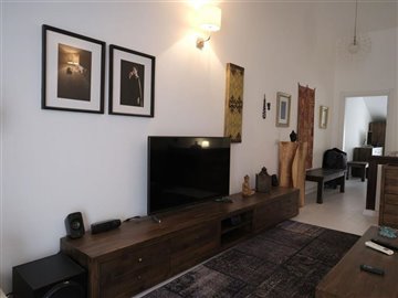 Beautiful Riverside Turkey Property For Sale – TV sitting area